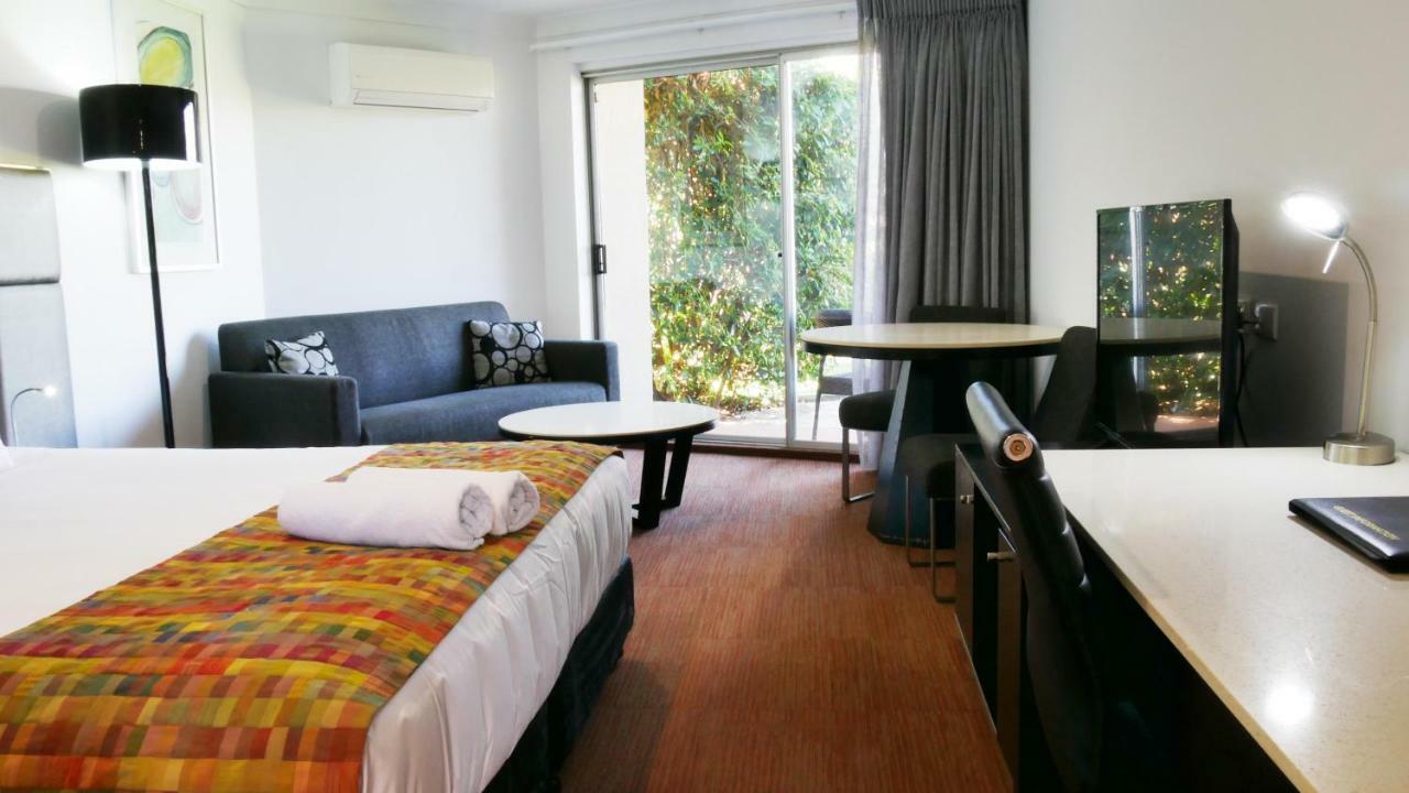 Country Capital Motel 탬워스 외부 사진